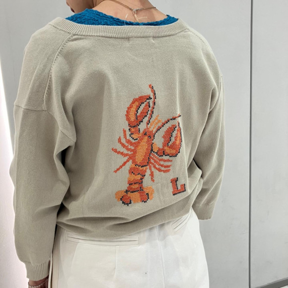 新作刺繍カーディガン登場