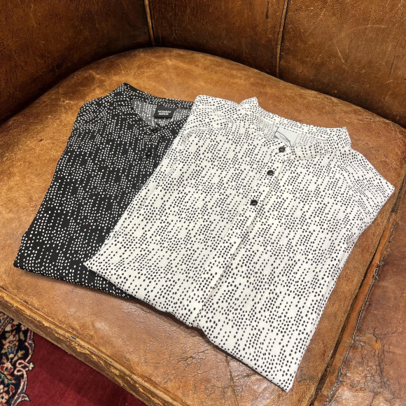 flow dot PT スタンドネックブラウス