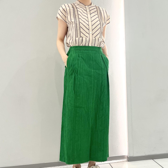 コットンストライプ　ネジリピンタックブラウス