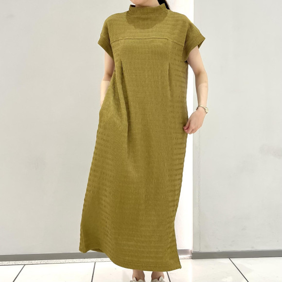 デザインリブボーダー　ハイネックワンピース