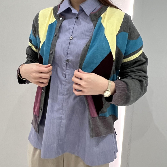 5colorインターシャ　ショートカーデ