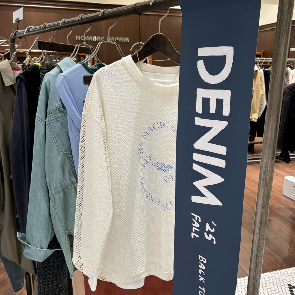 デニムアイテム種類豊富にございます