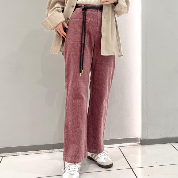 コーデュロイパンツ入荷いたしました