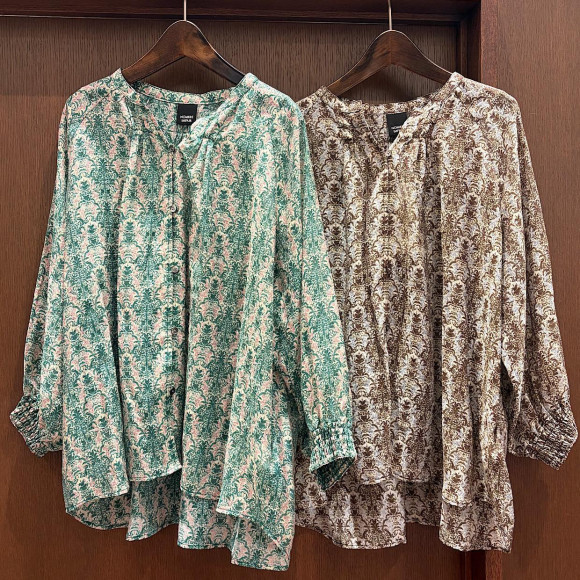 シアーアラベスクプリント再入荷！
