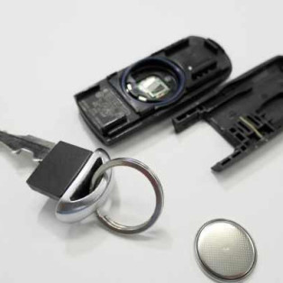 リモコンキー・スマートキーの電池交換出来ます！