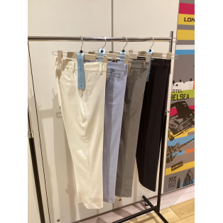 フラミンゴパンツ