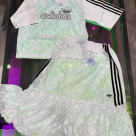 adidasからABC-MART限定♡レースのセットアップ