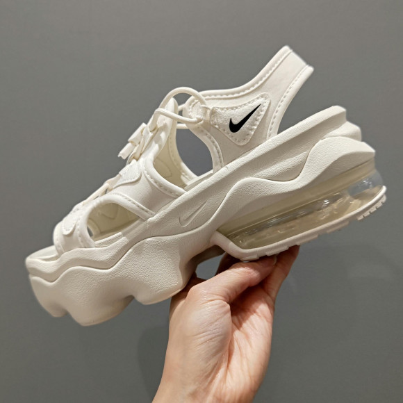NO.1NIKEサンダル