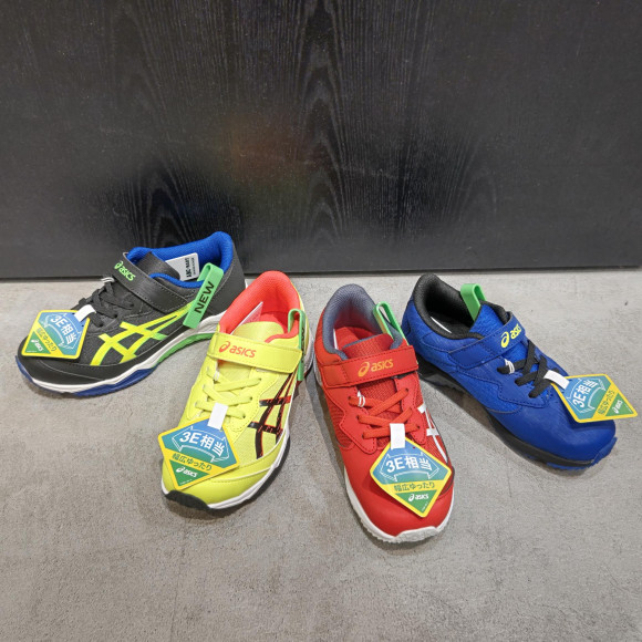 【子供靴】アシックスレーザービーム