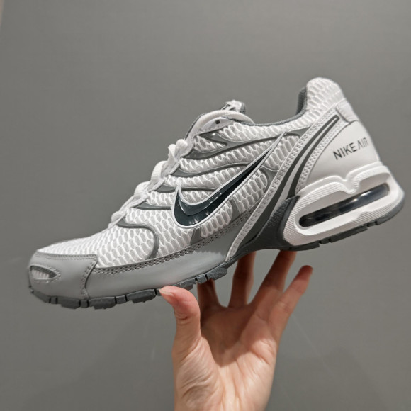 【ナイキ】エアマックストーチ