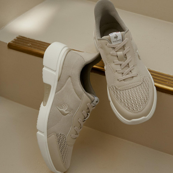 ルコックスニーカー
