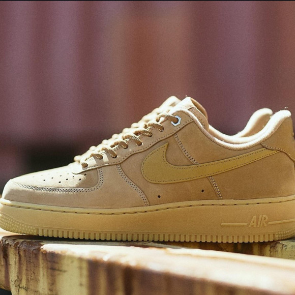 毎年即。完売人気モデル