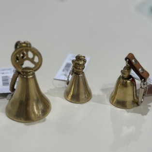 お問い合わせの多かった熊鈴が入荷しました！