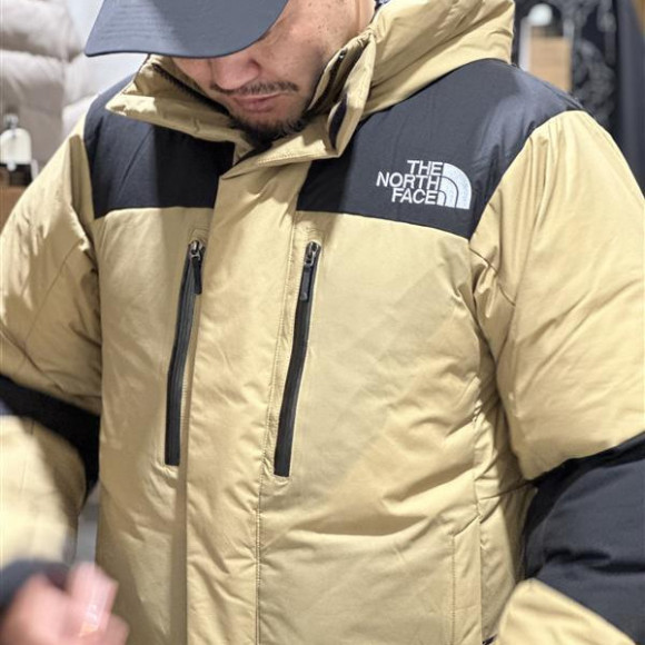 THE NORTH FACE バルトロライトジャケットどこよりも早く入荷！！