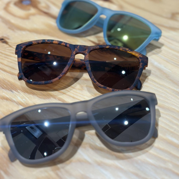 goodrサングラス入荷いたしました☆