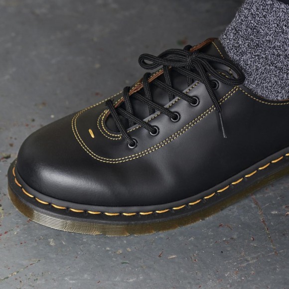 新作5 ホールシューズ Glyndon Dr Martens ショップニュース 浦和parco パルコ