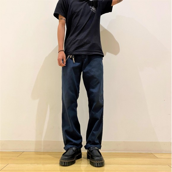 2022 AW】ロゴ入りプレートのついたローファー | Dr. Martens ...
