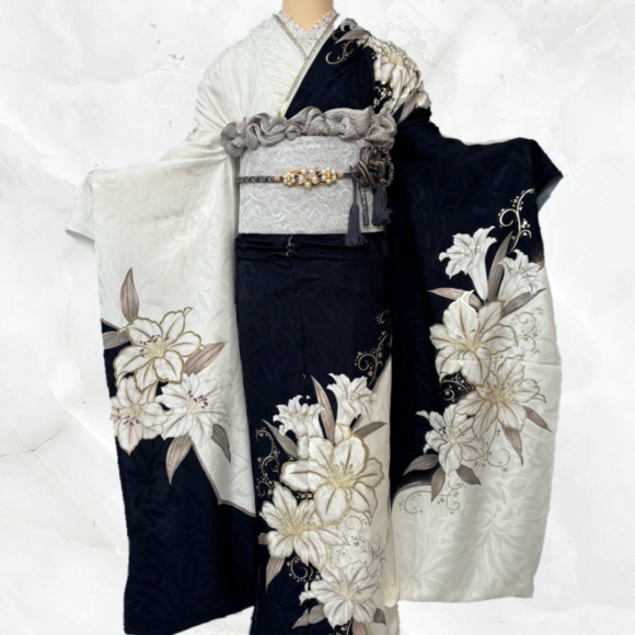 浦和パルコ限定のお振袖ご紹介いたします♥