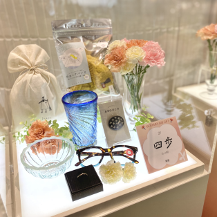 母の日おすすめ商品展示中！