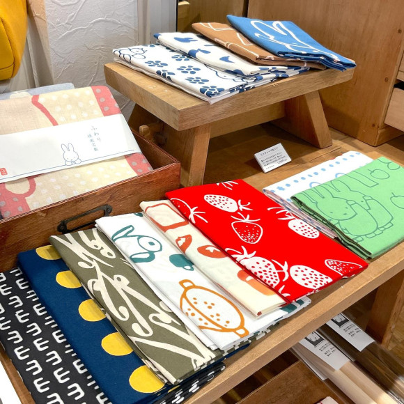 【手ぬぐい】たくさんそろえました。