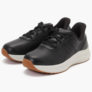 快適なレザースニーカー