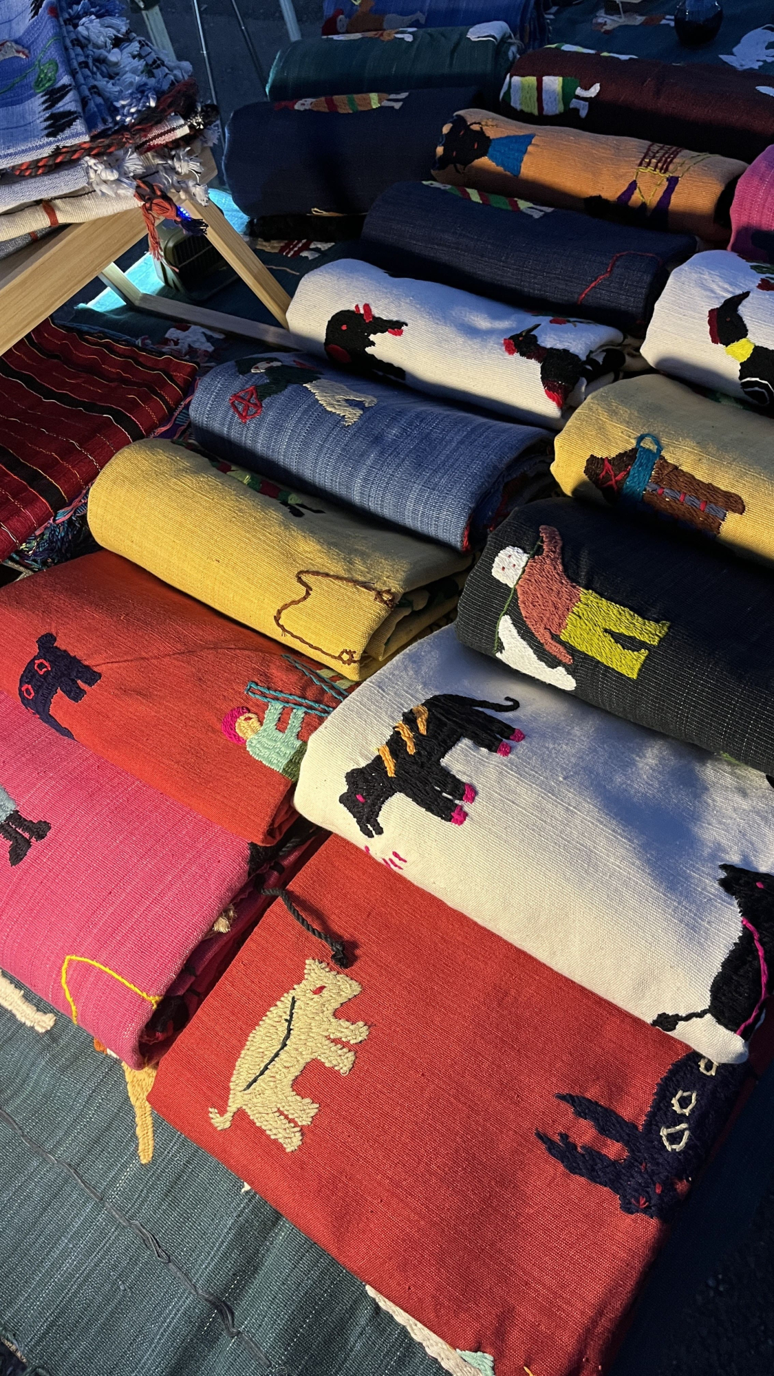 【期間限定ショップのお知らせ】つくりえ「世界のものがたりをつれてきた」